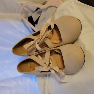 Mary Jane bow heels - beige
